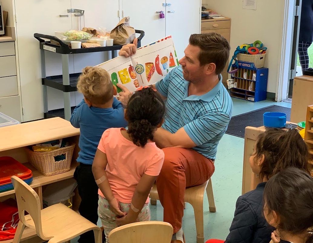 Rep. Swalwell reads to children at Head Start in Hayward